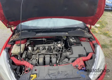 2016 Ford Focus Se z USA, uszkodzony, nr VIN 1FADP3F24GL403372